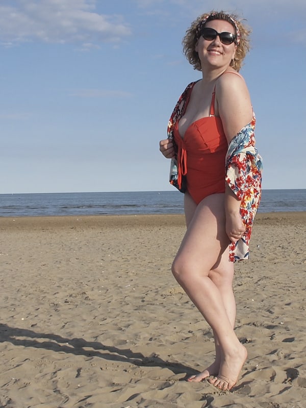 costume-curvy-Fiorella-Rubino-14