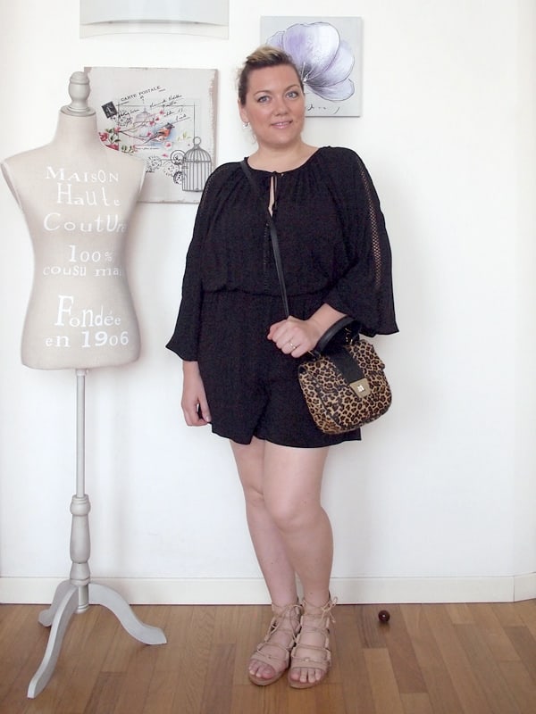outfit curvy taglia 46-48 con tuta intera corta