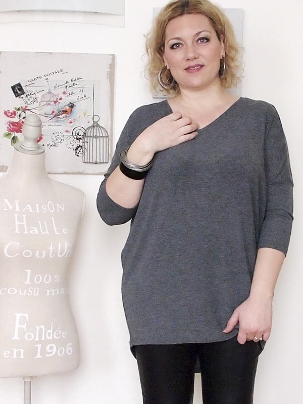 outfit curvy con pantaloni in pelle -8