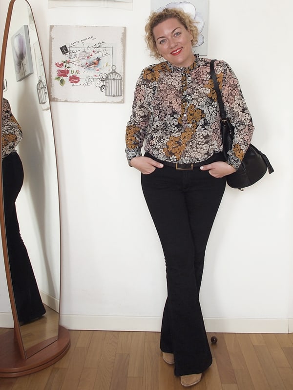 outfit-curvy-pantaloni-zampa-03